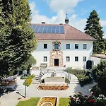 Villa Winklergut Farm Austria Nh