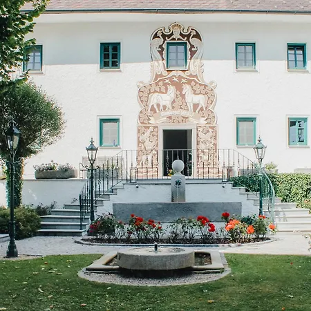 Villa Winklergut Hideaway Breakfast Included